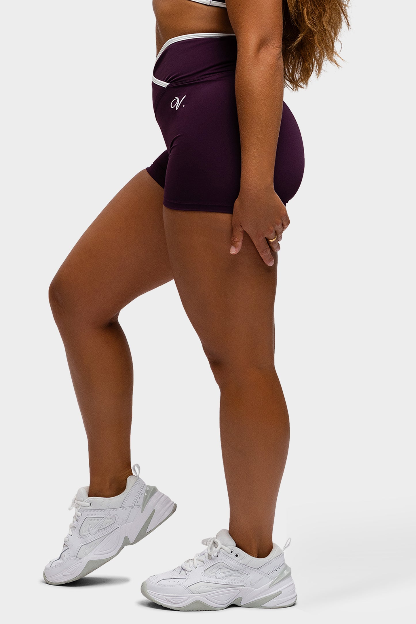 Nueva Shorts