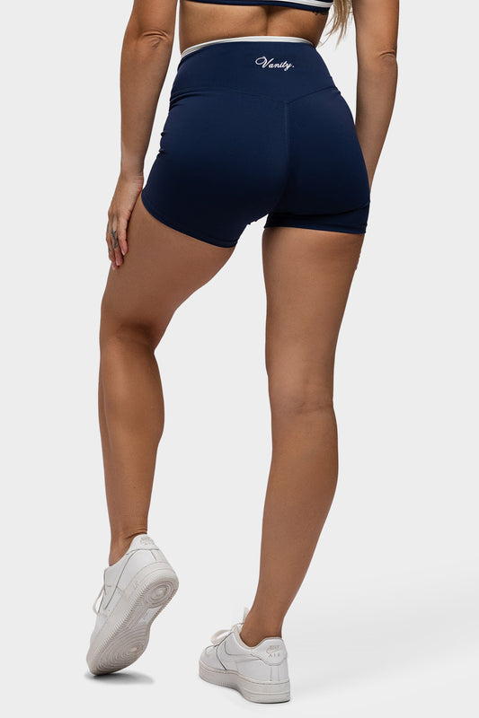 Nueva Shorts
